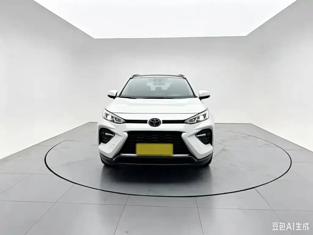 Toyota Wildlander — фото 5