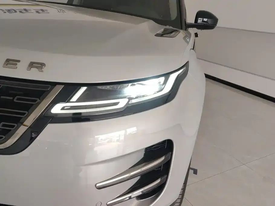 Land Rover Evoque — фото 6