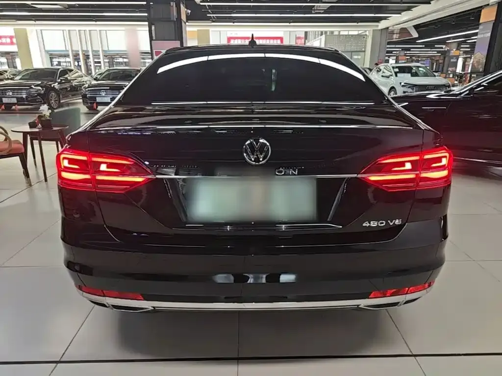 Volkswagen Phideon — фото 5