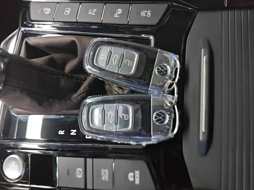 Volkswagen Phideon — фото 4