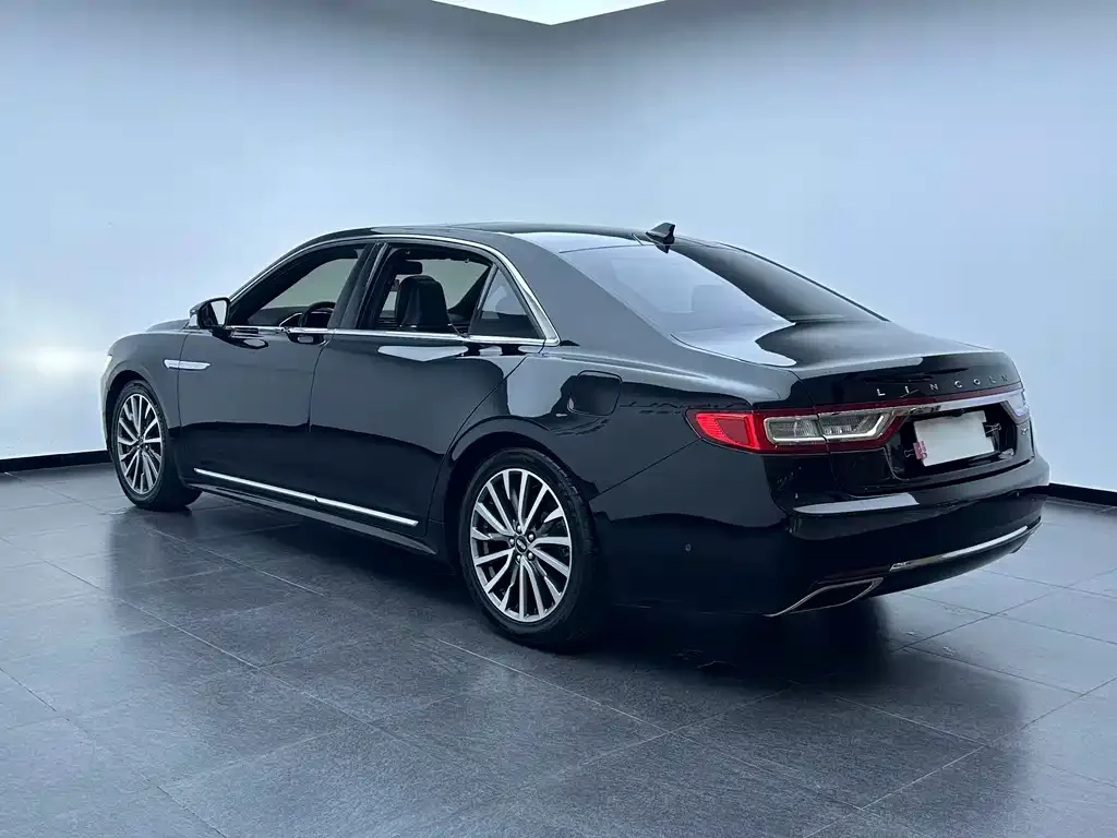 Lincoln Continental — фото 6