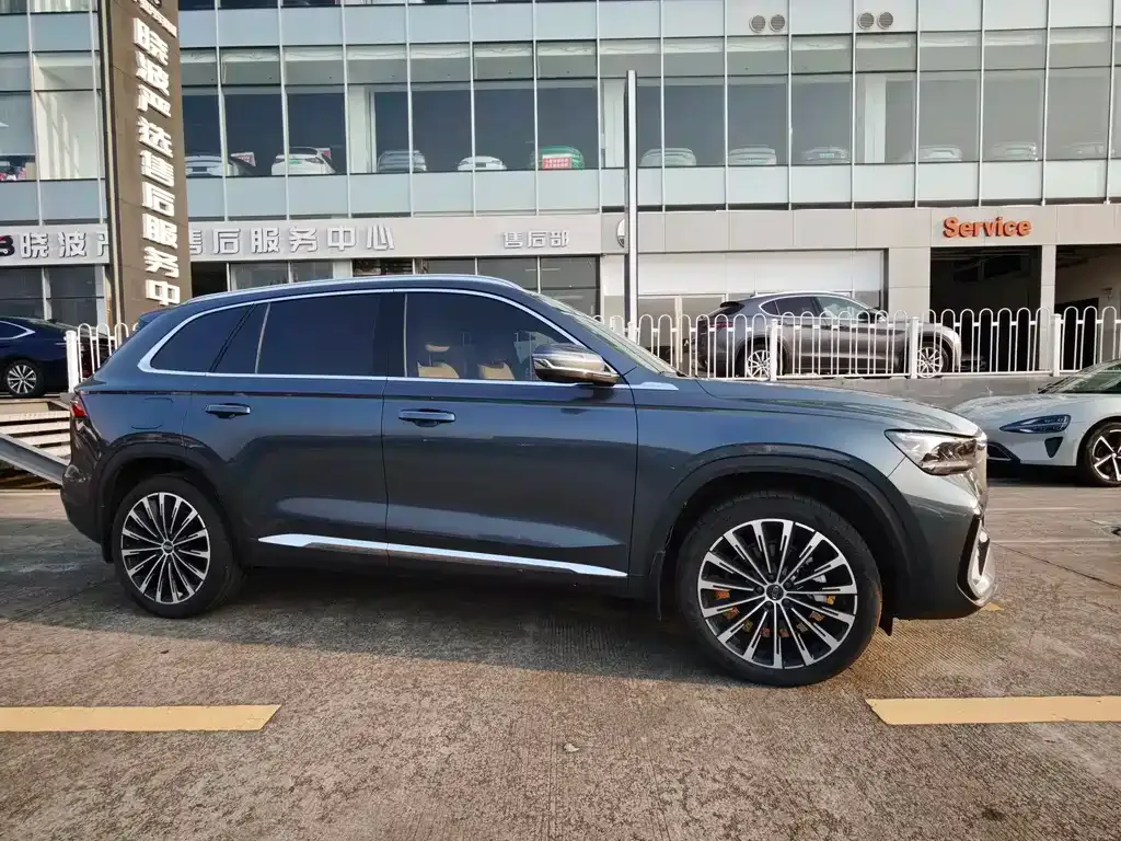 Geely Xingyue L — фото 9