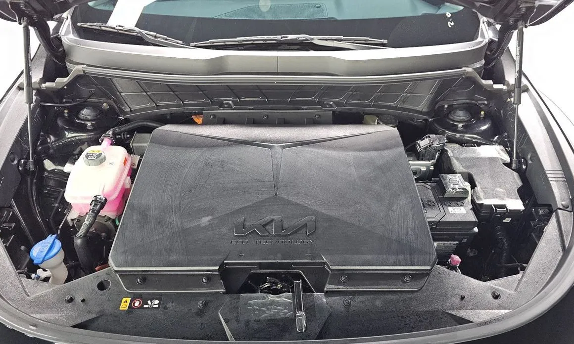 Kia Niro — фото 10