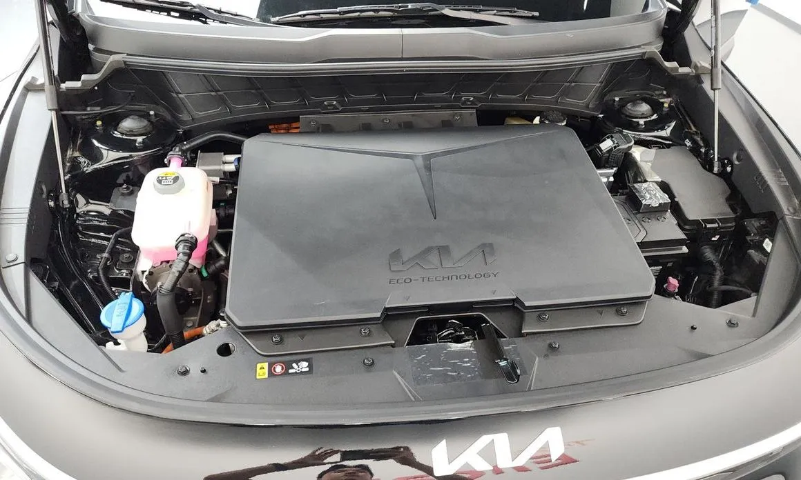 Kia Niro — фото 10