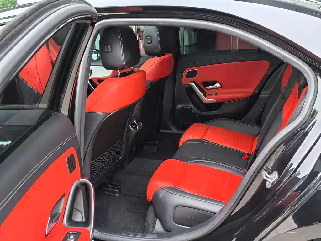 Mercedes-Benz A-Class AMG — фото 8