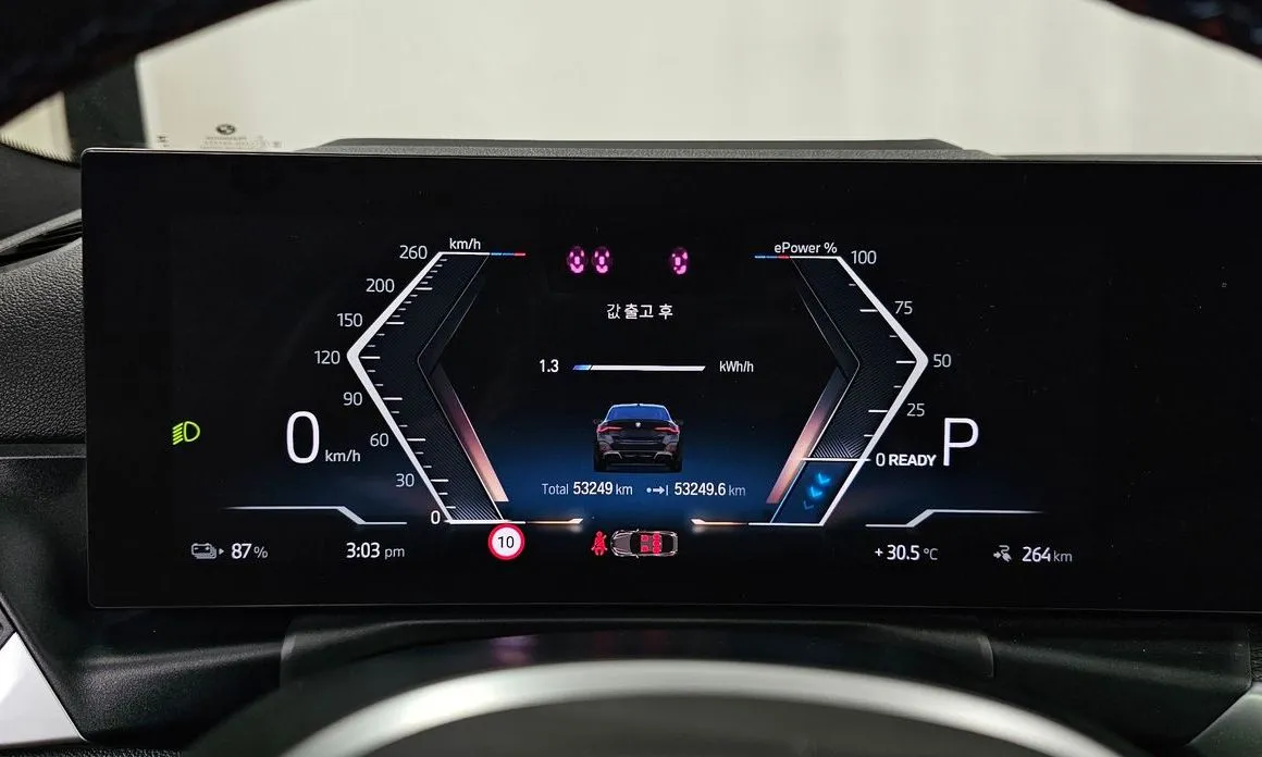 BMW i4 — фото 4