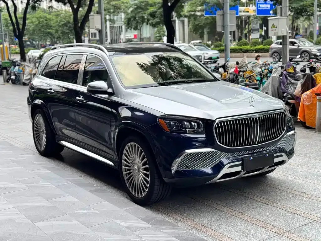 Mercedes-Benz GLS — фото 10