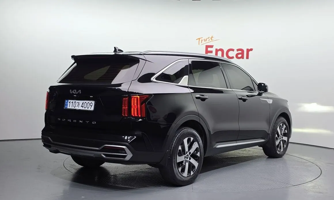 Kia Sorento — фото 5