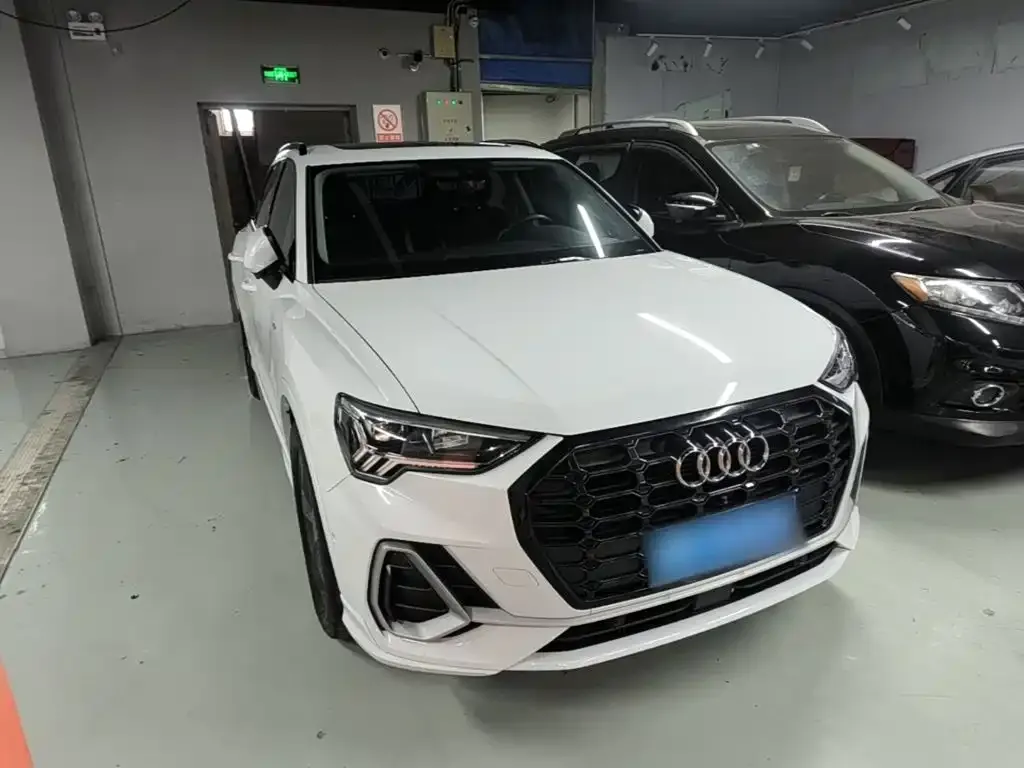 Audi Q3 — фото 3