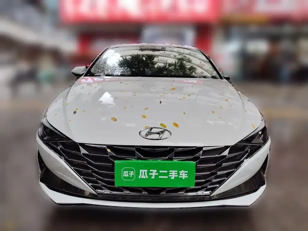 Hyundai Elantra — фото 7