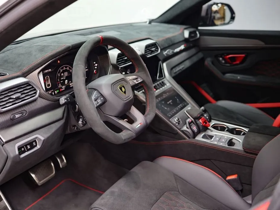 Lamborghini Urus — фото 7