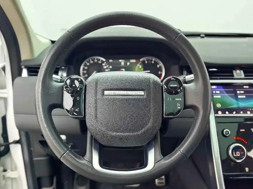 Land Rover Discovery Sport — фото 6