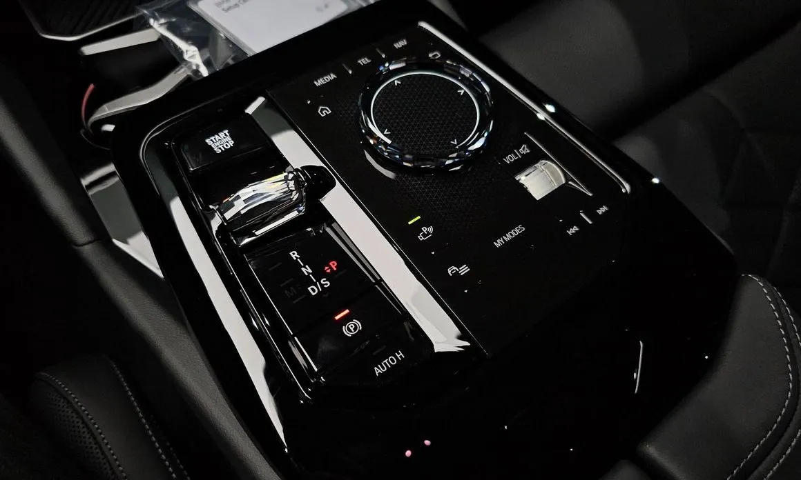 BMW 5-Series — фото 6