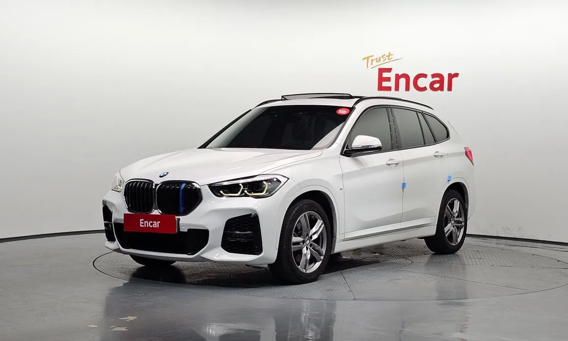 BMW X1 — фото 1