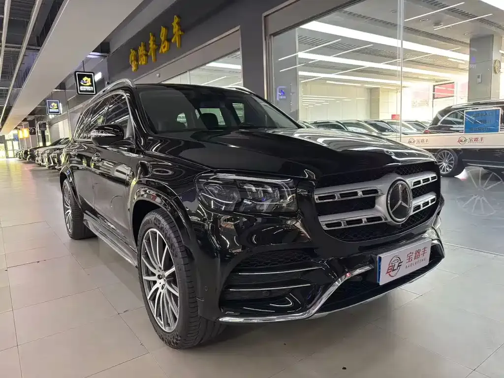 Mercedes-Benz GLS — фото 2