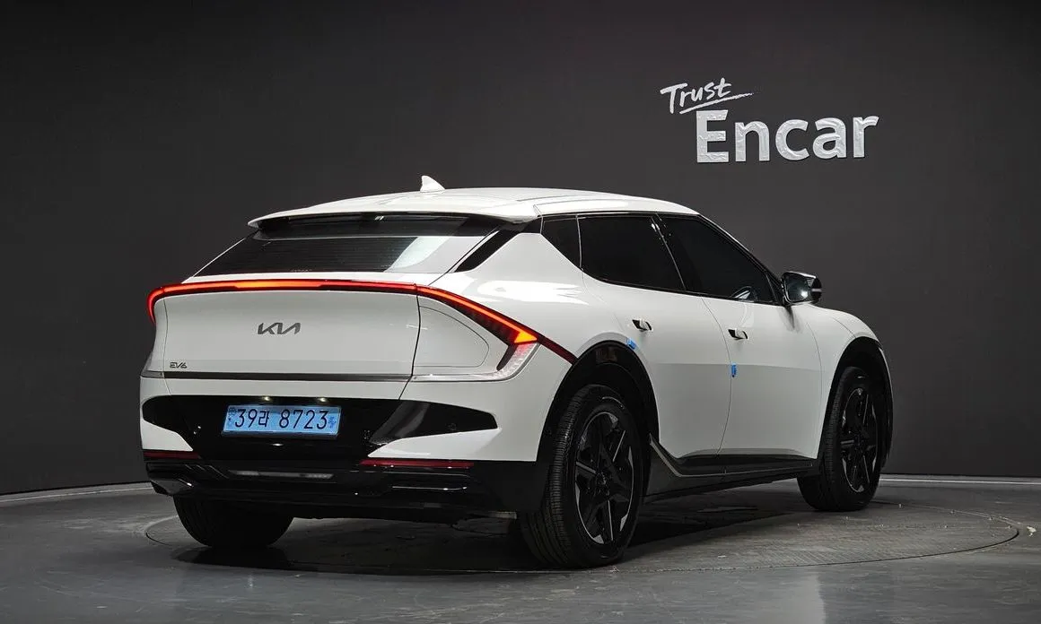 Kia EV6 — фото 4
