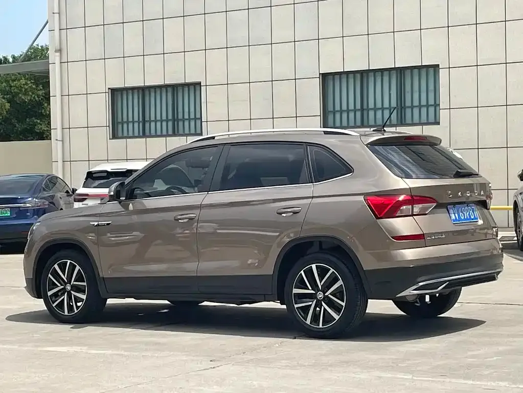Skoda Kamiq — фото 10