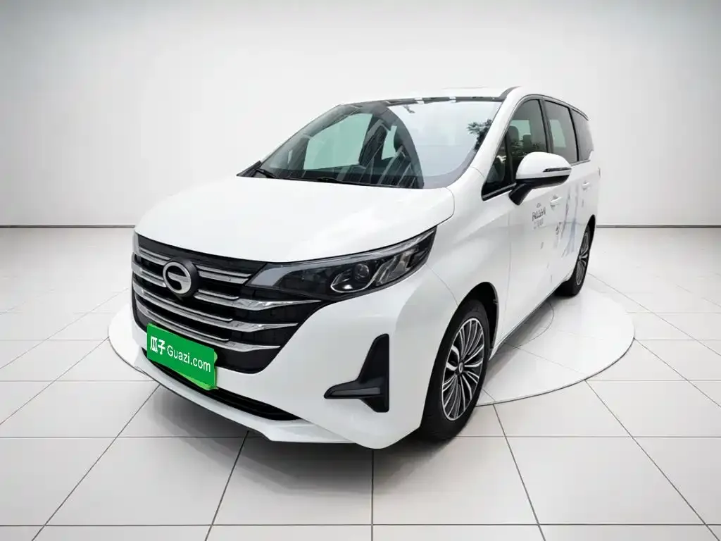 GAC Motor Trumpchi M6 — фото 1