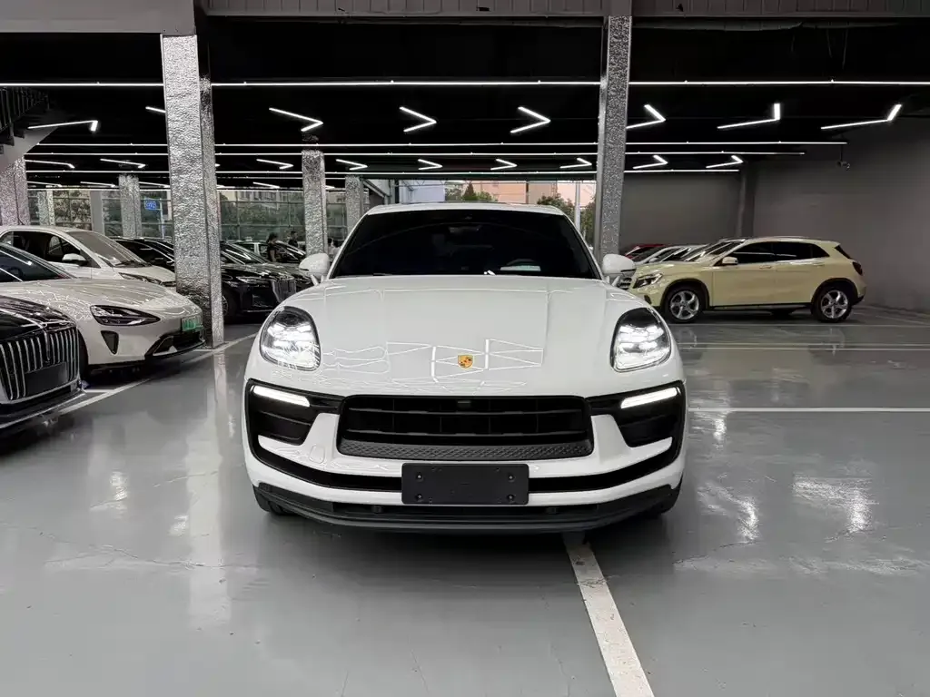 Porsche Macan — фото 10