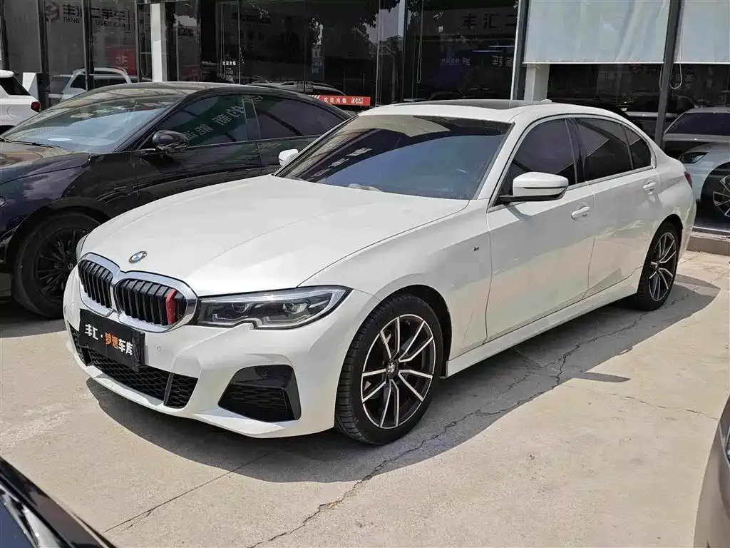 BMW 3 Series — фото 1