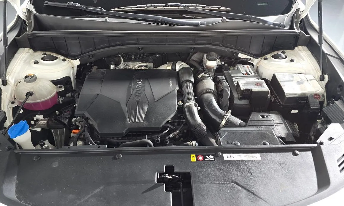 Kia Sorento — фото 6