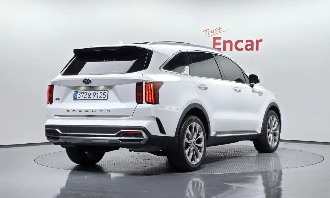 Kia Sorento — фото 4