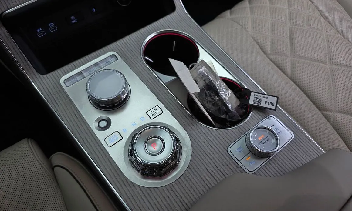 Genesis GV80 — фото 10