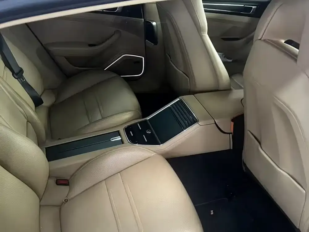Porsche Panamera — фото 7