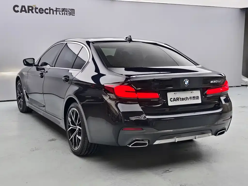 BMW 5 Series — фото 2