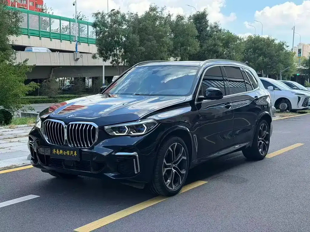 BMW X5 — фото 1