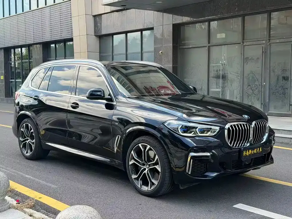 BMW X5 — фото 7
