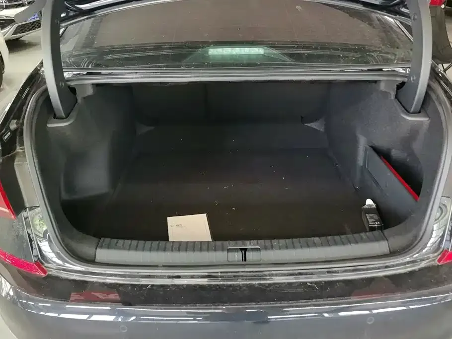 Volkswagen Passat — фото 6