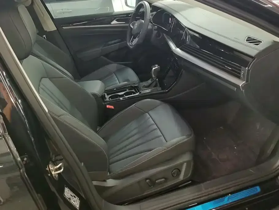 Volkswagen Passat — фото 3
