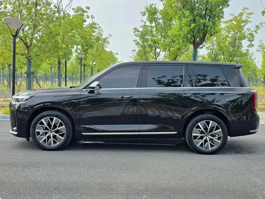 GAC Motor Trumpchi S9 — фото 8