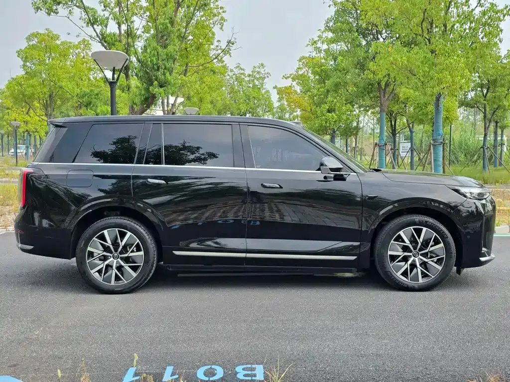 GAC Motor Trumpchi S9 — фото 10