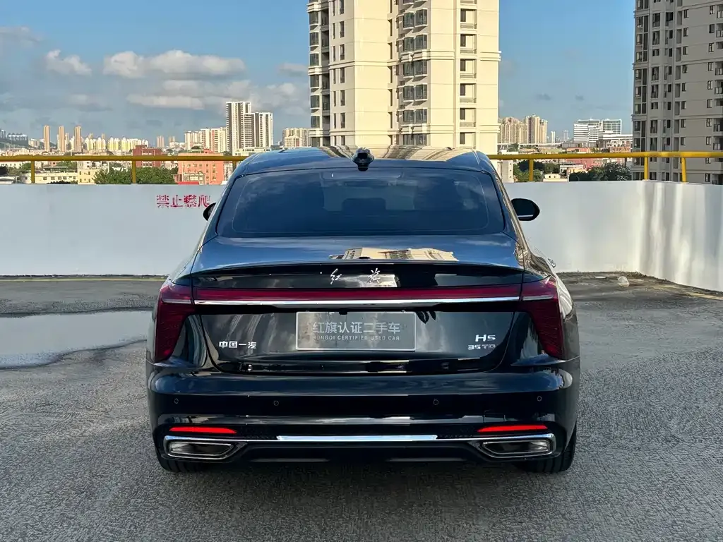 Hongqi H5 — фото 10
