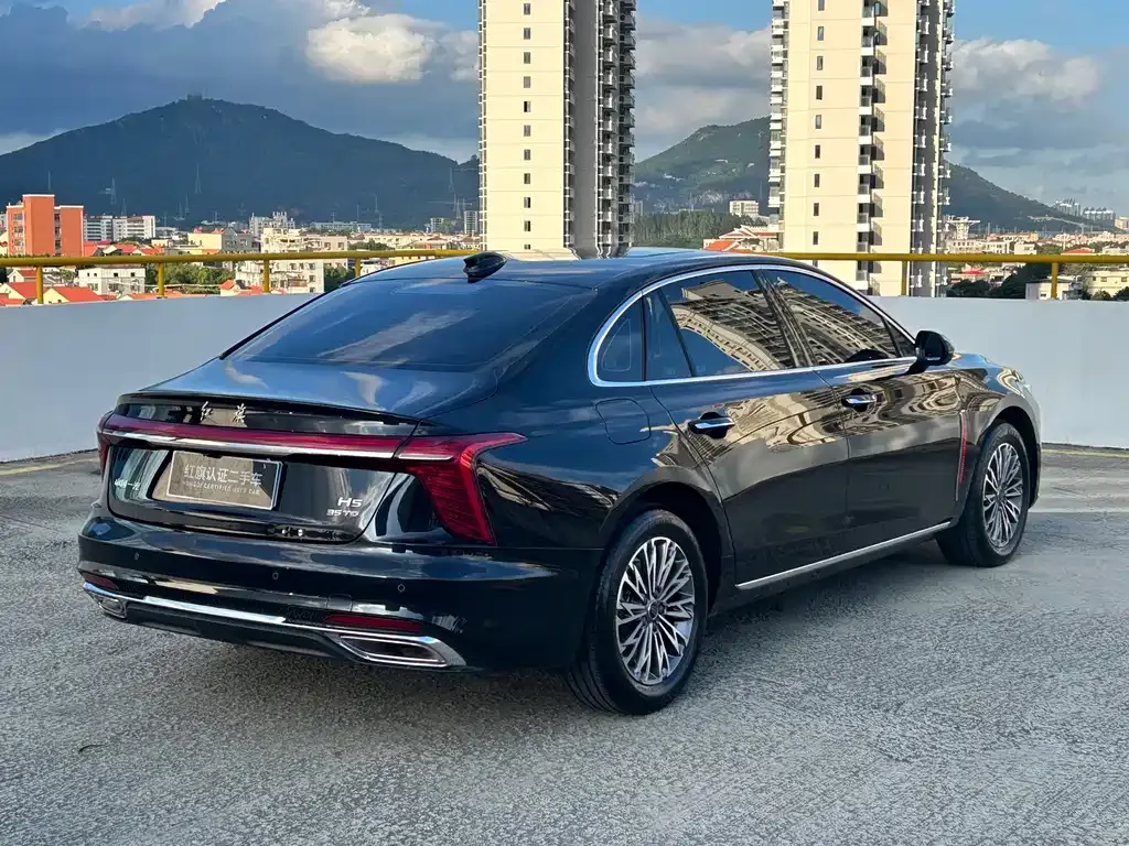 Hongqi H5 — фото 8