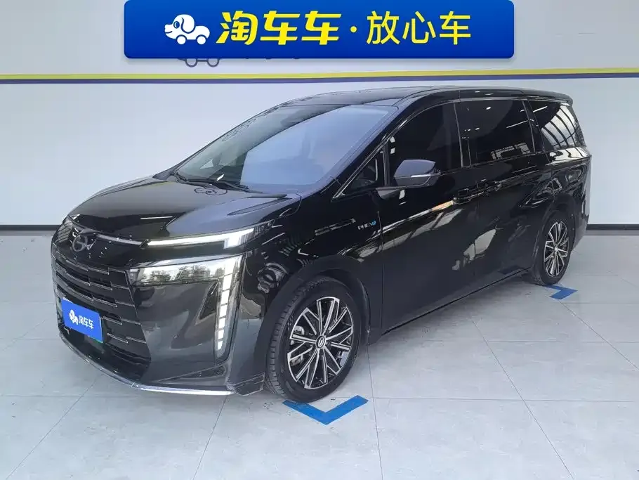 GAC Motor 传祺E8 PHEV — фото 1