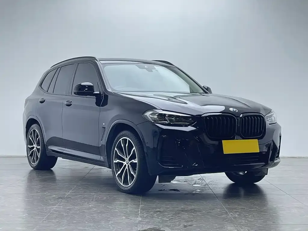 BMW X3 — фото 9