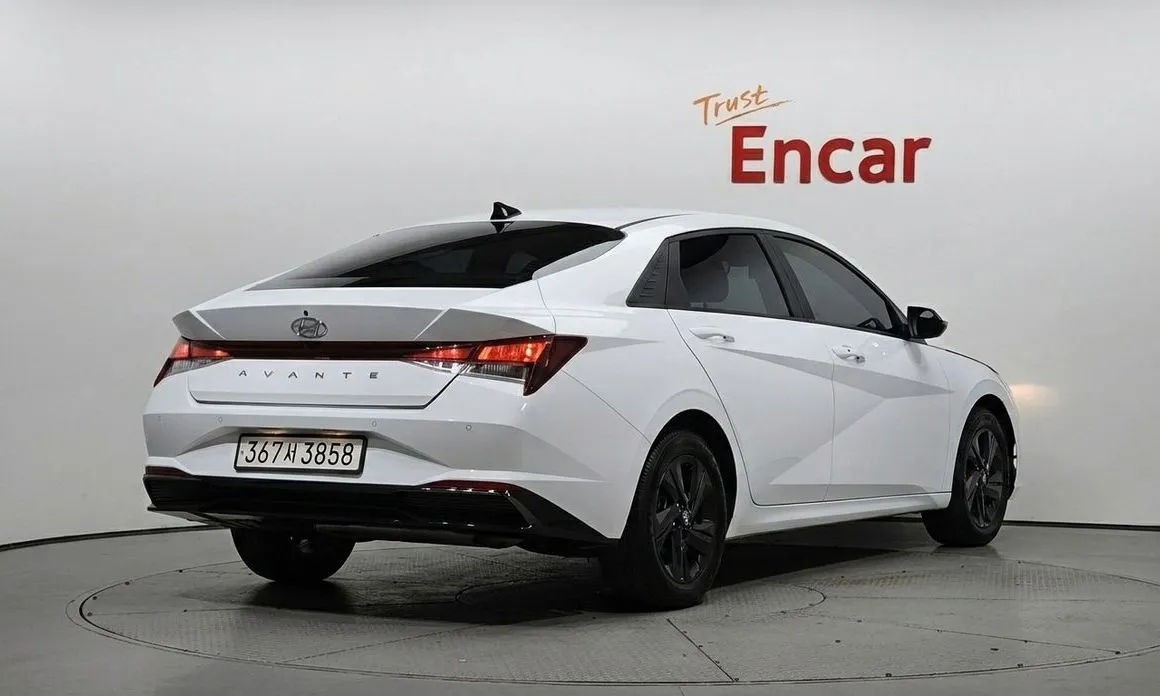 Hyundai AVANTE — фото 4