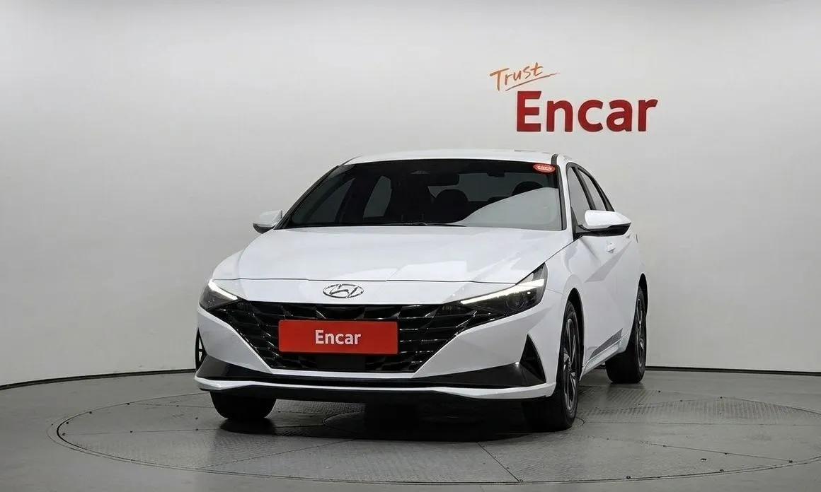 Hyundai AVANTE — фото 3