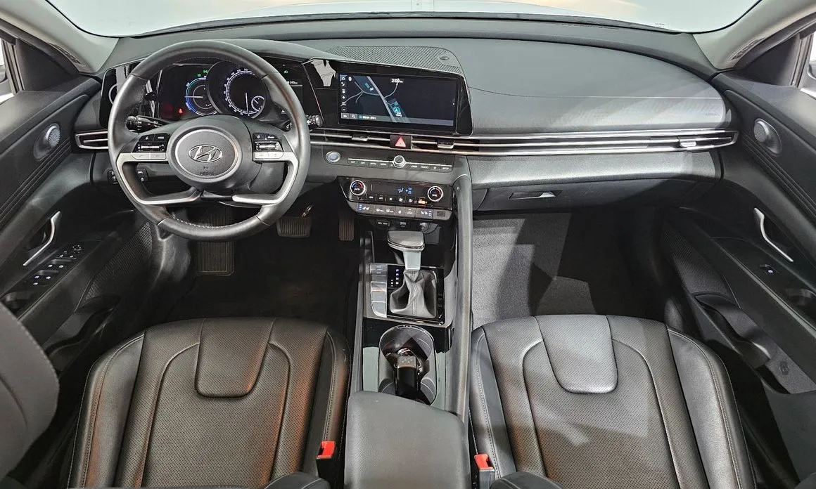 Hyundai AVANTE — фото 9