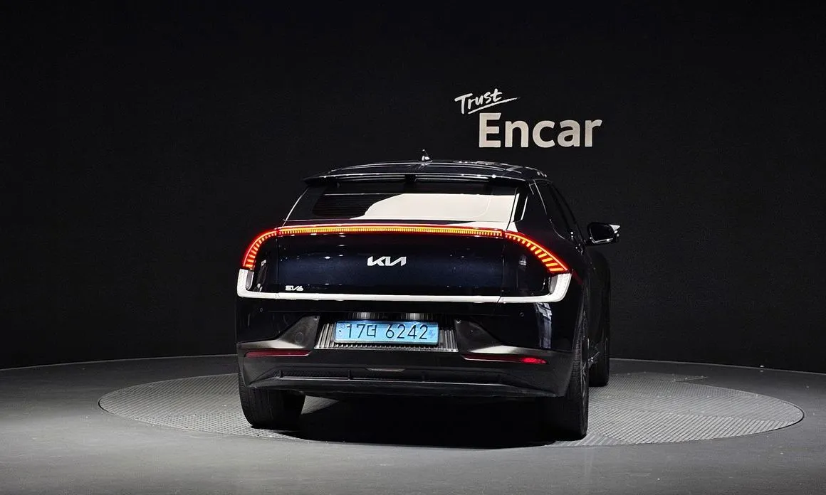 Kia EV6 — фото 5