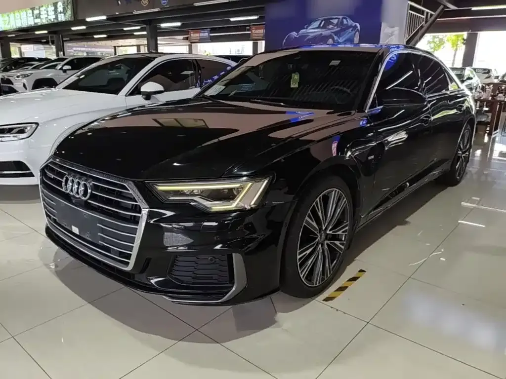 Audi A6L — фото 5