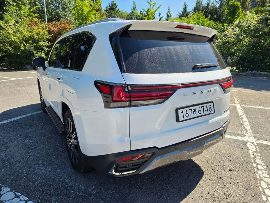 Lexus LX — фото 2
