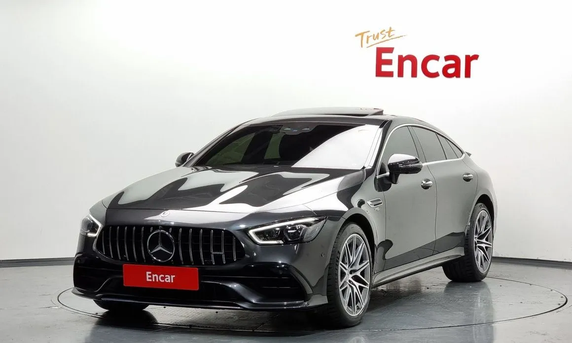 Mercedes-Benz AMG GT — фото 1