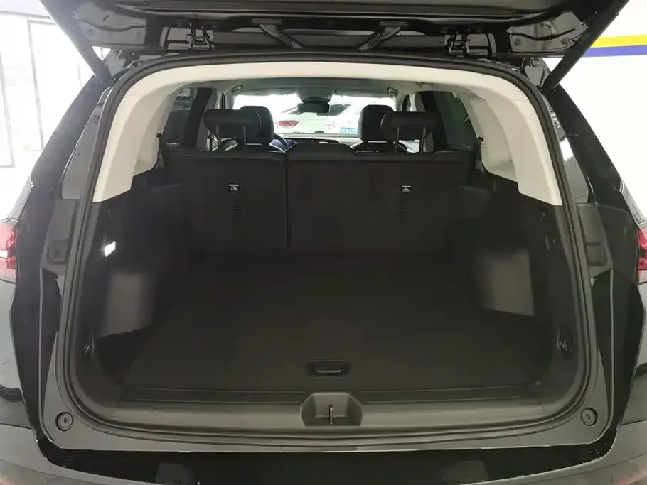 Buick Envision Plus — фото 2