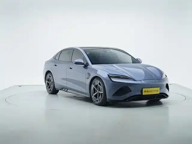 BYD Seal — фото 2