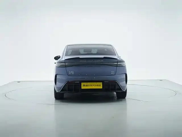 BYD Seal — фото 7