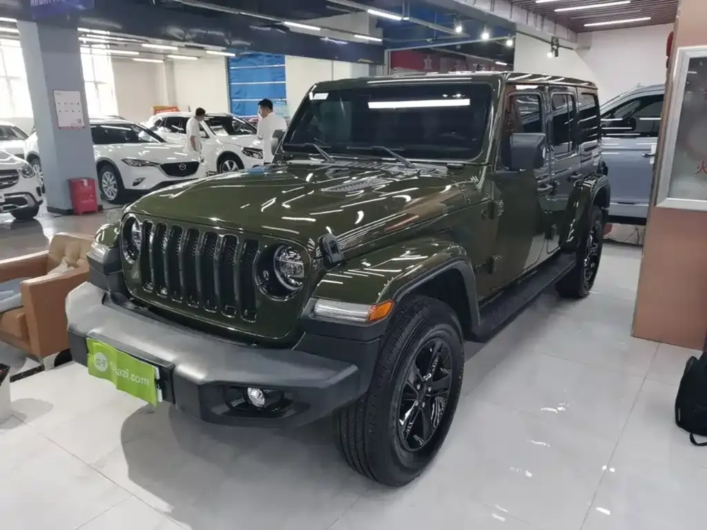 Jeep Wrangler — фото 9